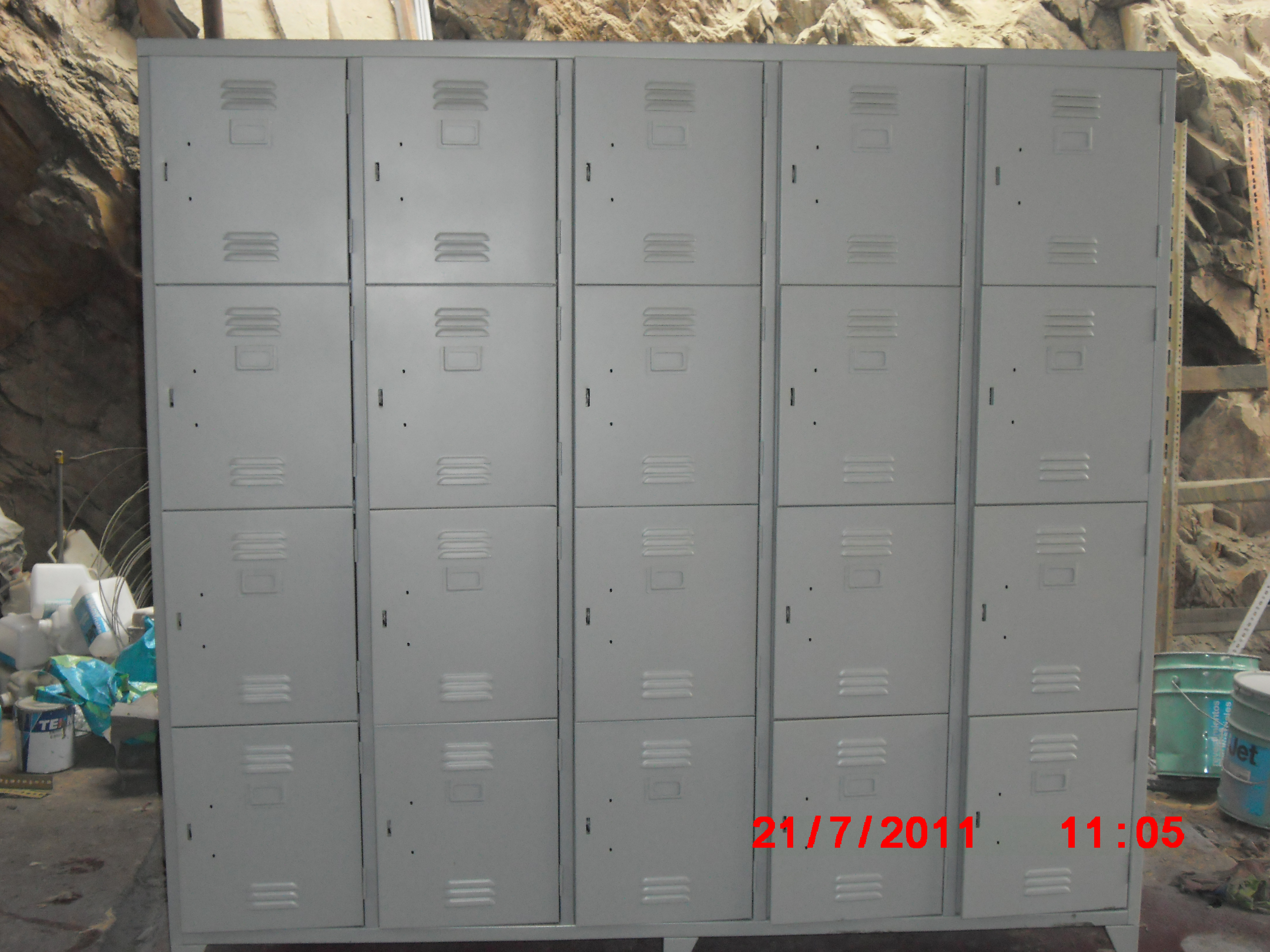 locker 20 puertas